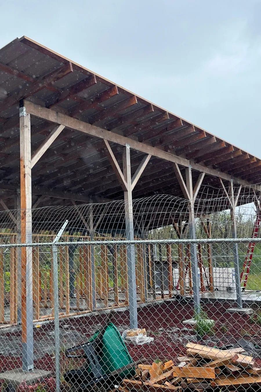 WE’VE GOT A ROOF!